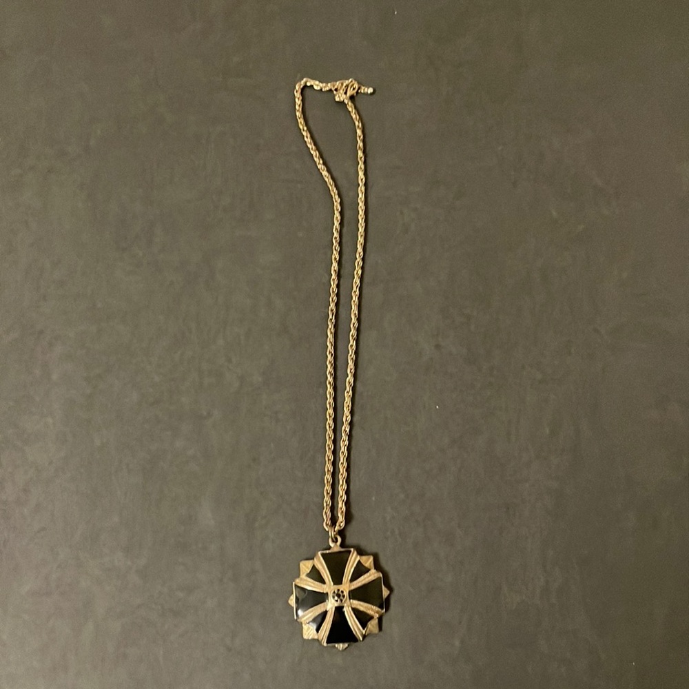 Long Pendant Necklace